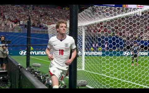 【速報】🏴󠁧󠁢󠁥󠁮󠁧󠁿ゴードンが先制ゴール！ロジャースのクロスに飛び込んだ｜FIFAワールドカップ2026準決勝